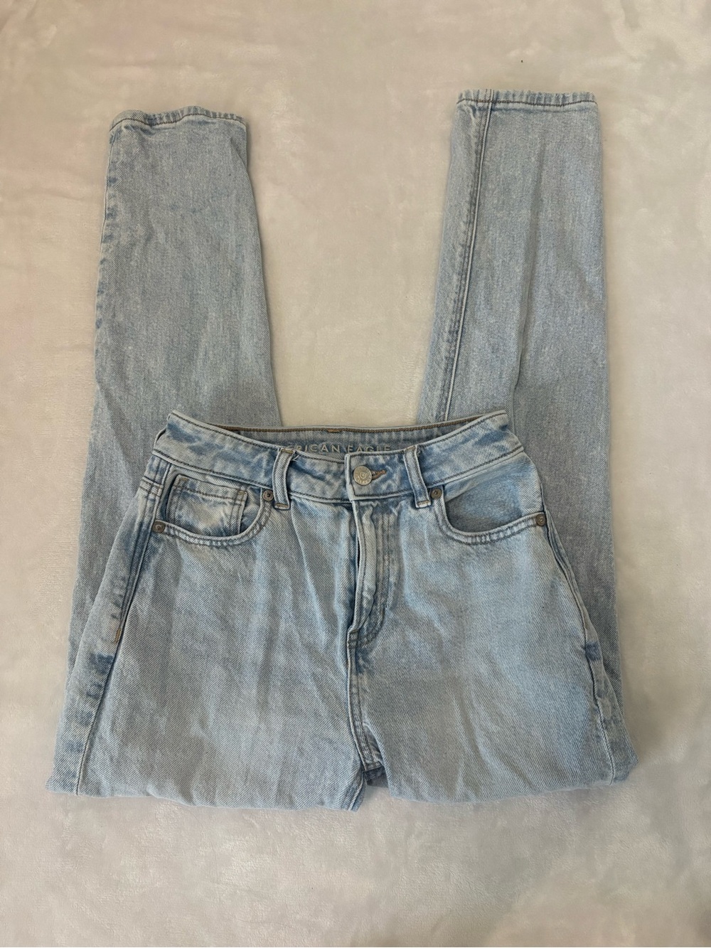American Eagle Outfitters High-Rise Light Blue Slim Straight Jeans